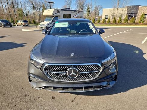 New 2026 Mercedes-Benz E 350 4MATIC Sedan image 7