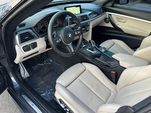 Used 2018 BMW 330i Gran Turismo xDrive AWD/4WD image 11