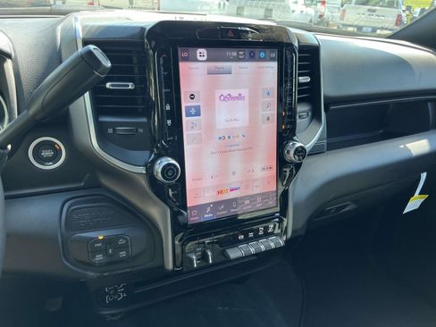 Used 2025 RAM 2500 Big Horn image 13