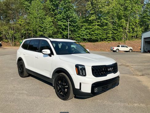 Used 2024 Kia Telluride SX X-Line AWD/4WD image 3