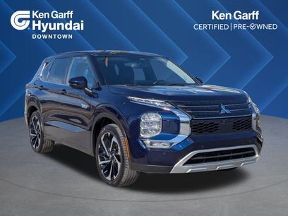 Used 2023 Mitsubishi Outlander SE