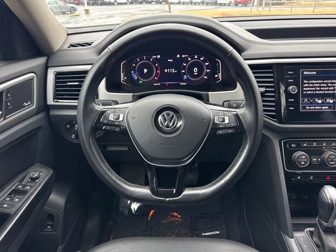 Used 2019 Volkswagen Atlas SEL Premium image 18