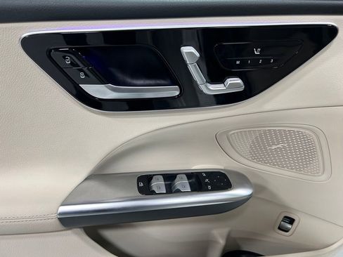 Certified 2023 Mercedes-Benz C 300 4MATIC Sedan image 18