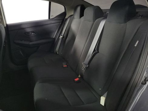 Used 2024 Nissan Sentra S FWD image 17