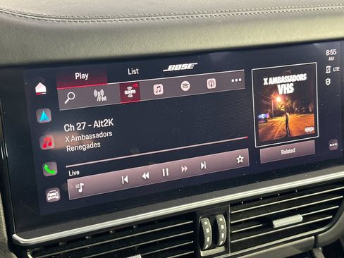 Certified 2023 Porsche Cayenne AWD/4WD image 22