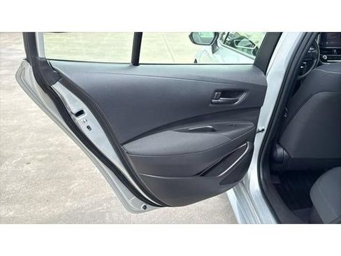 Certified 2025 Toyota Corolla LE FWD image 17