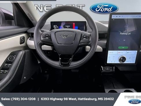 Used 2023 Ford Mustang Mach-E Premium image 5