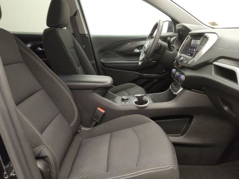 Used 2022 GMC Terrain SLE w/ Driver Convenience Package FWD image 21