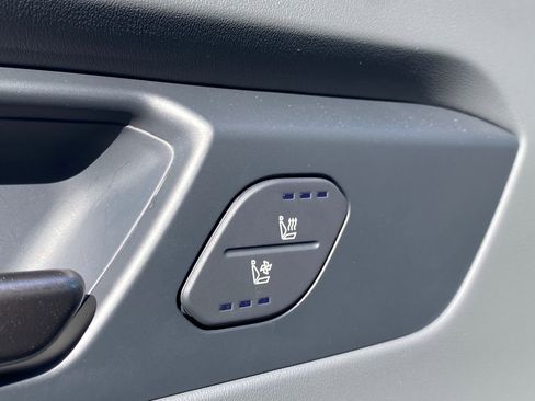 New 2026 Kia EV9 Light RWD image 12