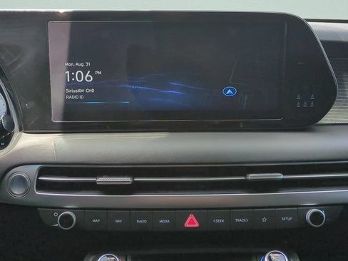 Certified 2024 Hyundai Palisade Limited FWD image 14