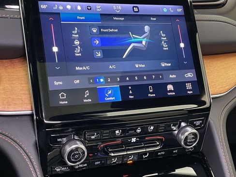 Used 2023 Jeep Grand Cherokee Summit image 33