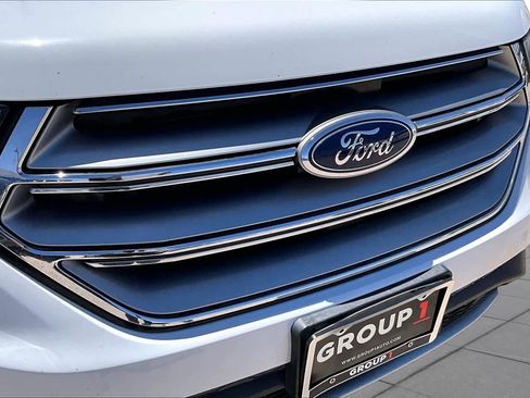 Used 2016 Ford Edge SEL AWD/4WD image 29