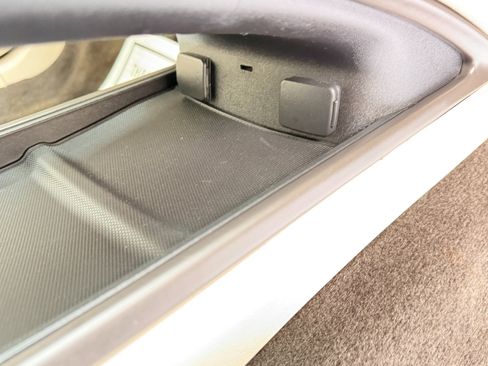 Used 2017 Lincoln MKZ Reserve w/ Climate Package image 48