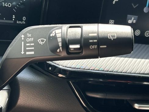 New 2026 Nissan Kicks SR w/ Cold Weather Package AWD/4WD image 29