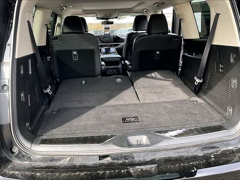 Certified 2025 INFINITI QX80 Pure w/ Cargo Package AWD/4WD image 46