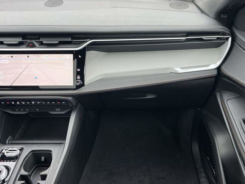 New 2026 Jeep Cherokee Laredo image 19