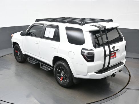 Used 2021 Toyota 4Runner Trail Special Edition AWD/4WD image 38