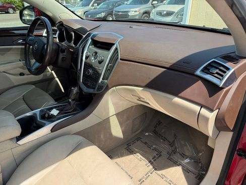 Used 2011 Cadillac SRX Performance FWD image 18