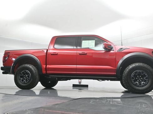 Used 2025 Ford F150 Raptor w/ Equipment Group 803A Raptor R AWD/4WD image 3