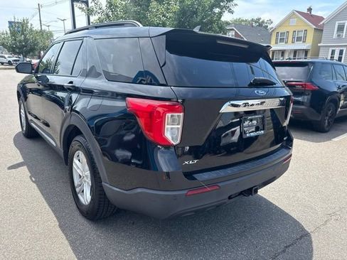 Used 2020 Ford Explorer XLT w/ Class III Trailer Tow Package AWD/4WD image 8