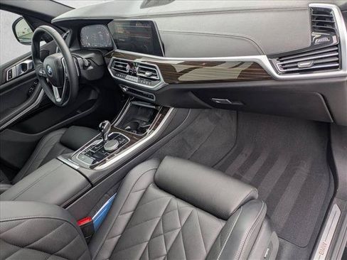 Used 2023 BMW X5 xDrive40i w/ Parking Assistance Package AWD/4WD image 24