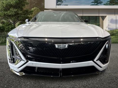 New 2026 Cadillac Lyriq V image 9