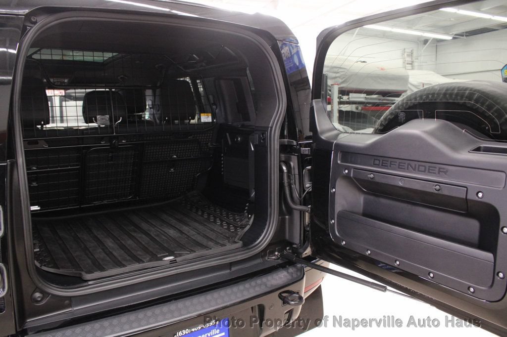 Used 2024 Land Rover Defender 110 X AWD/4WD image 35