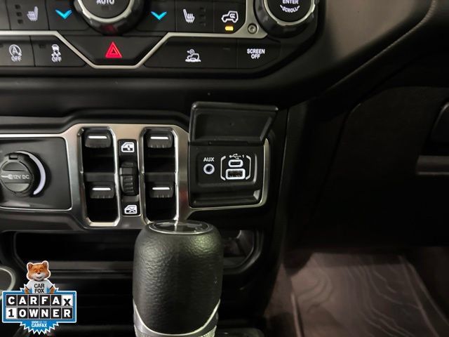 Used 2021 Jeep Wrangler Unlimited Sahara w/ Cold Weather Group AWD/4WD image 25