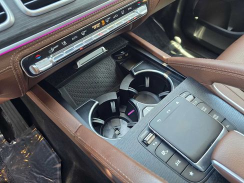 Used 2024 Mercedes-Benz GLE 350 4MATIC image 29