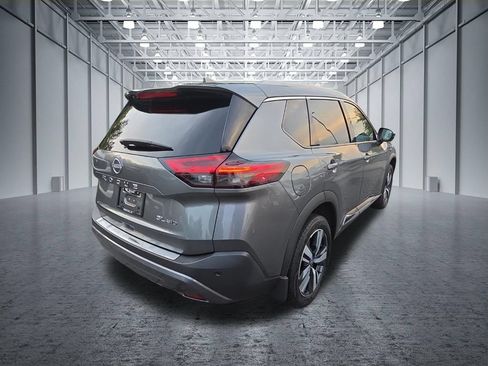 Certified 2023 Nissan Rogue SL AWD/4WD image 9