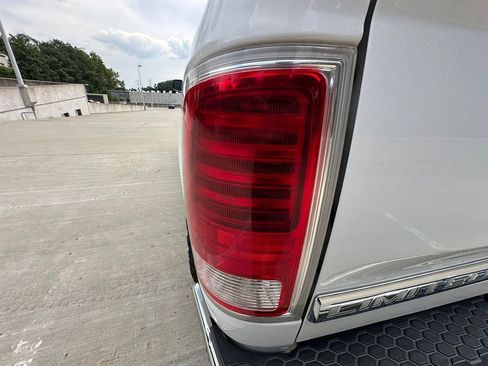 Used 2017 RAM 1500 Limited image 13