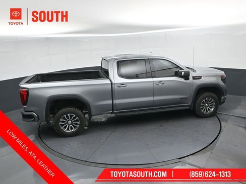 Used 2023 GMC Sierra 1500 AT4 w/ Technology Package image 41