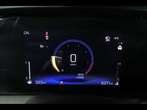 Certified 2025 Chevrolet Trax ACTIV w/ Driver Confidence Package FWD image 23