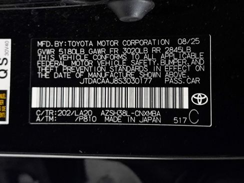 Used 2025 Toyota Crown Signia AWD/4WD image 31