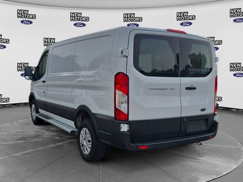Used 2024 Ford Transit 250 Low Roof w/ Exterior Upgrade Package RWD image 2