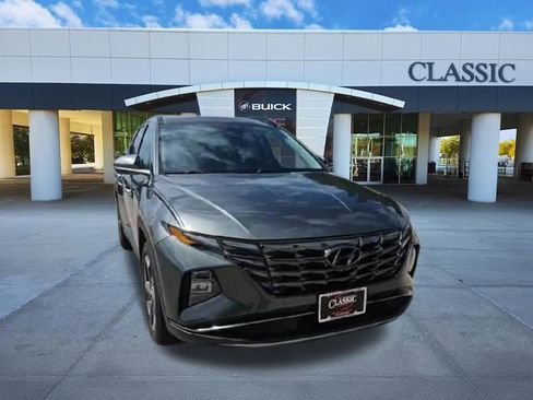 Used 2022 Hyundai Tucson Limited FWD image 2