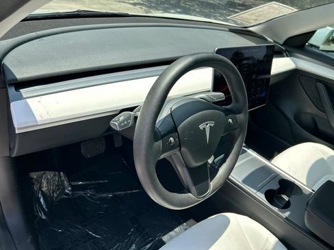 Used 2023 Tesla Model 3 Standard Range RWD image 22