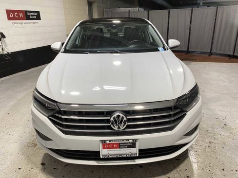 Used 2019 Volkswagen Jetta SEL Premium image 6