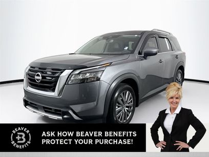 Used 2025 Nissan Pathfinder SL w/ SL Premium Package