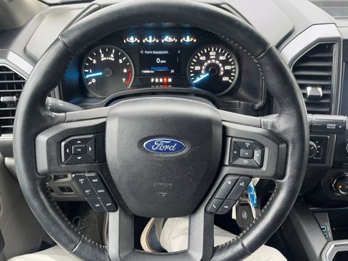 Used 2018 Ford F150 XLT w/ Equipment Group 302A Luxury image 15