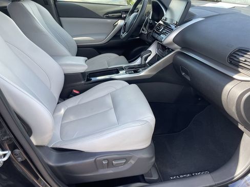 Used 2023 Mitsubishi Eclipse Cross AWD image 31