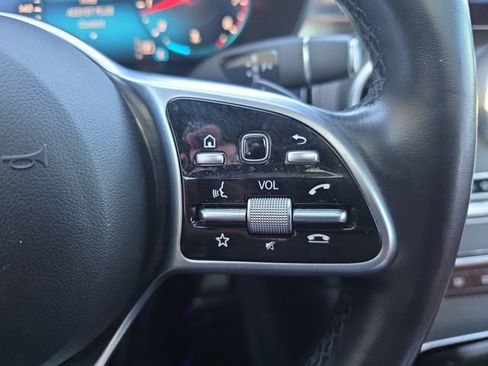 Used 2022 Mercedes-Benz GLC 300 4MATIC image 21