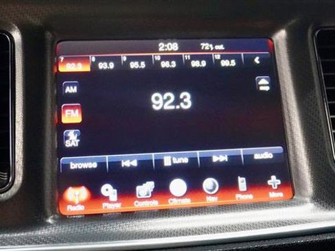 Used 2011 Dodge Charger R/T RWD image 12