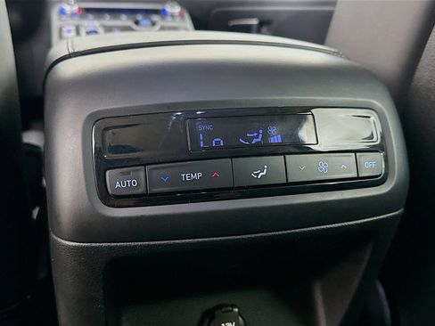 Used 2025 Hyundai Palisade SEL image 28