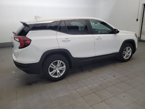 Used 2023 GMC Terrain SLE AWD/4WD image 10