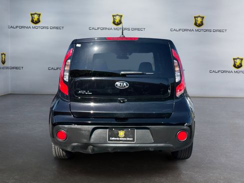 Used 2019 Kia Soul FWD image 4