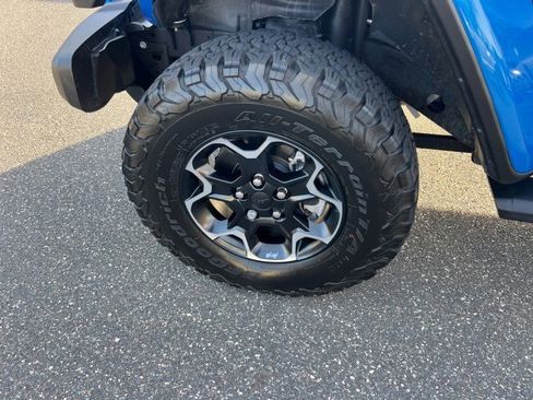 Used 2021 Jeep Wrangler Unlimited Rubicon 4xe w/ Cold Weather Group image 29