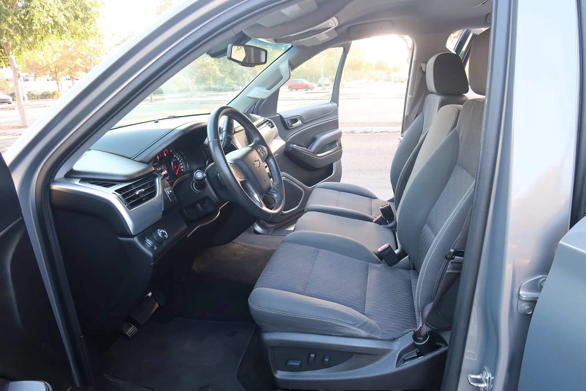 Used 2017 Chevrolet Tahoe LS RWD image 15