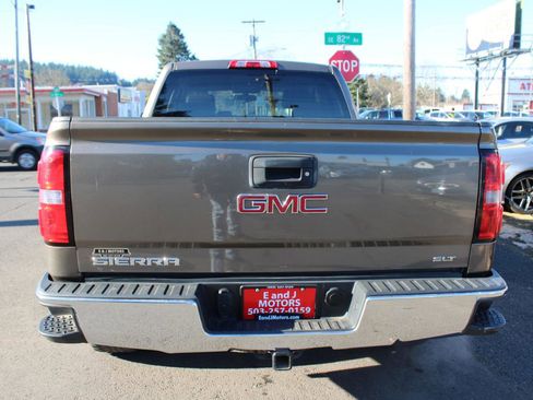Used 2015 GMC Sierra 1500 SLT w/ Suspension Package, Off-Road image 5
