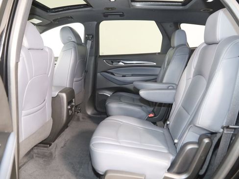 Used 2023 Buick Enclave Essence w/ Experience Buick Package AWD/4WD image 46